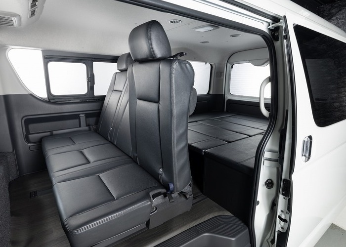 HIACE WAGON GL  COMPLETE 「Bed Kit Ⅲ」WAGON　8ナンバー　8人乗りのサムネイル