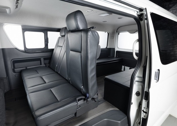 HIACE WAGON GL  COMPLETE 「Bed Kit Ⅲ」WAGON　8ナンバー　8人乗りのサムネイル