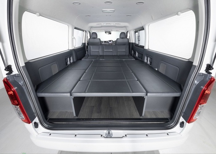 HIACE WAGON GL  COMPLETE 「Bed Kit Ⅲ」WAGON　8ナンバー　8人乗りのサムネイル