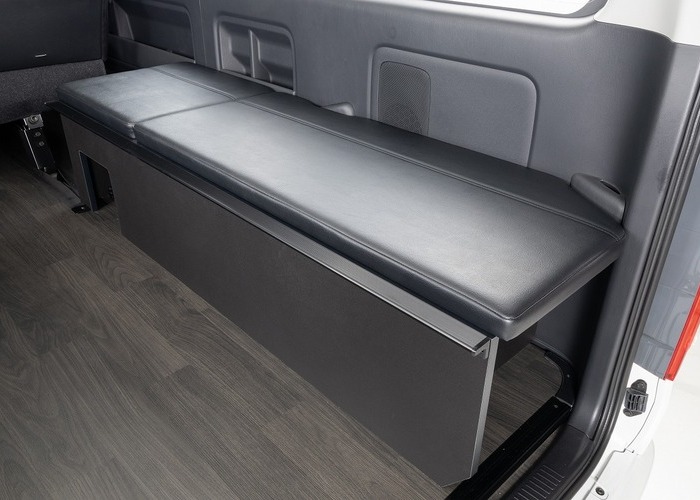 HIACE WAGON GL  COMPLETE 「Bed Kit Ⅲ」WAGON　8ナンバー　8人乗りのサムネイル