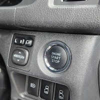 4140　令和3年式　ハイエース　スーパーGL　ダークプライムⅡ　2WD　2000cc　ガソリン車　5人乗り　2.7万kmのサムネイル