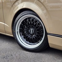 4140　令和3年式　ハイエース　スーパーGL　ダークプライムⅡ　2WD　2000cc　ガソリン車　5人乗り　2.7万kmのサムネイル