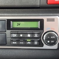 3703　令和4年式　ハイエース　スーパーGL　2WD　2000cc　ガソリン車　8人乗り8ナンバー登録車　0.9万kmのサムネイル