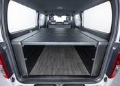 HIACE S-GL COMPLETE「ATTICS VAN」VAN　1or4ナンバー　5人乗りのサムネイル