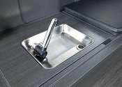 HIACE WAGON GL  COMPLETE 「Bed Kit Ⅲ」WAGON　8ナンバー　8人乗りのサムネイル