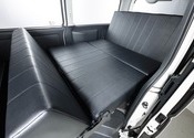 HIACE S-GL COMPLETE「UNITY VAN」VAN　8ナンバー　8人乗りのサムネイル