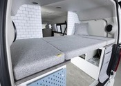 HIACE WAGON GL  COMPLETE 「NOMADIC WAGON」WAGON　8ナンバー　5人乗りのサムネイル