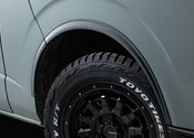 HIACE S-GL COMPLETE「CLASSIC GEAR」VAN　1or4ナンバー　5人乗りのサムネイル