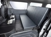 HIACE S-GL COMPLETE「UNITY VAN」VAN　8ナンバー　8人乗りのサムネイル