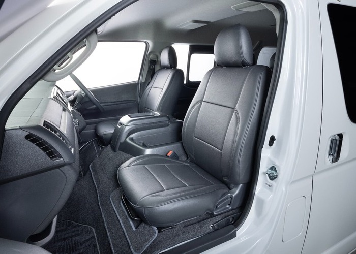 HIACE WAGON GL  COMPLETE 「Bed Kit Ⅱ」WAGON　8ナンバー　7人乗りのサムネイル