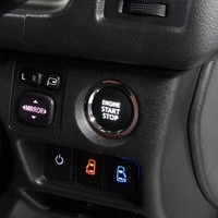 4384 令和6年式 ハイエース スーパーGL ダークプライムⅡ 2WD 2,000cc (ガソリン車) 5人乗車 2.9kmのサムネイル
