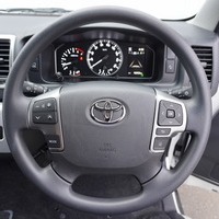 4274 【10人乗り3ナンバー 内装架装車】ベッドキットⅤ ハイエース ワゴンGL 2WD 2,700CC ガソリン車 10人乗り 18,553㎞のサムネイル
