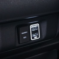4274 【10人乗り3ナンバー 内装架装車】ベッドキットⅤ ハイエース ワゴンGL 2WD 2,700CC ガソリン車 10人乗り 18,553㎞のサムネイル