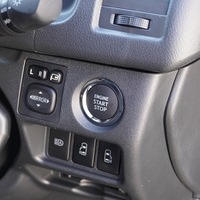 4121 令和4年式 ハイエース S-GL ダークプライムⅡ 2WD 2,000cc (ガソリン車) 5人乗車 7,400kmのサムネイル