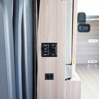 3804.令和6年式 キャラバン GRAND プレミアムGX MYROOM Launch edition 2,000㏄ ガソリン車 走行43㎞ 登録済み未使用車のサムネイル