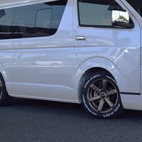 3966　ハイエース　ワゴンGL　ベッドキットⅤ　2,700cc　ガソリン車　10人乗りのサムネイル