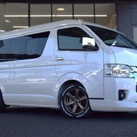 3966　ハイエース　ワゴンGL　ベッドキットⅤ　2,700cc　ガソリン車　10人乗りのサムネイル
