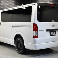 4384 令和6年式 ハイエース スーパーGL ダークプライムⅡ 2WD 2,000cc (ガソリン車) 5人乗車 2.9kmのサムネイル