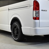 4384 令和6年式 ハイエース スーパーGL ダークプライムⅡ 2WD 2,000cc (ガソリン車) 5人乗車 2.9kmのサムネイル