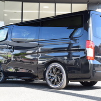 4182　登録済み未使用車　日産 キャラバン GRANDプレミアム GX 2WD 2,400CC (ディーゼル車) 5人乗り 12kmのサムネイル