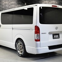 4206 令和5年式 ハイエース スーパーGL 2WD 2,000cc (ガソリン車) 5人乗車 50kmのサムネイル