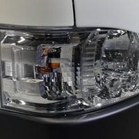 4184 令和6年式 ハイエース DX 2WD 2,000cc ガソリン車 3/6人乗車 走行50km 検査R8.3のサムネイル