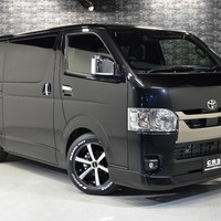 3989 CRSパッケージ ハイエース スーパーGL ダークプライムⅡ2WD 2,000CC ガソリン車 5人乗りのサムネイル