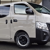 3804.令和6年式 キャラバン GRAND プレミアムGX MYROOM Launch edition 2,000㏄ ガソリン車 走行43㎞ 登録済み未使用車のサムネイル