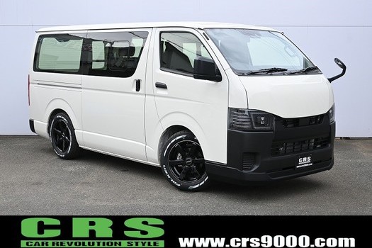 4151　令和6年式 ハイエース バン DX 2WD 2,000cc (ガソリン車) 6人乗車 45Kｍのサムネイル