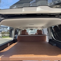 3949　令和5年式　ハイエース　スーパーGL　4WD　2800cc　ディーゼル車　5人乗り　80kmのサムネイル