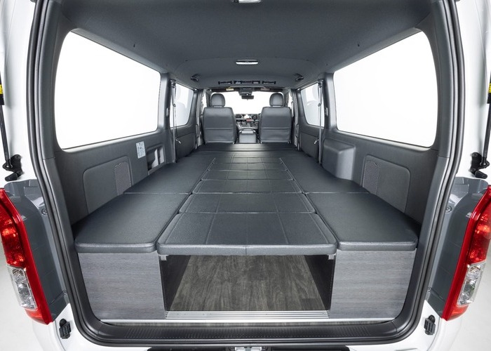 HIACE WAGON GL  COMPLETE 「Bed Kit Ⅲ」WAGON　8ナンバー　8人乗りのサムネイル