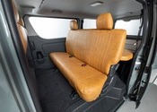 HIACE S-GL COMPLETE「CLASSIC GEAR」VAN　1or4ナンバー　5人乗りのサムネイル