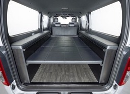 HIACE S-GL COMPLETE「ATTICS VAN」VAN　1or4ナンバー　5人乗り