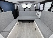 HIACE WAGON GL  COMPLETE 「NOMADIC WAGON」WAGON　8ナンバー　5人乗りのサムネイル