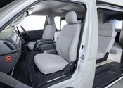 HIACE WAGON GL  COMPLETE 「NOMADIC WAGON」WAGON　8ナンバー　5人乗りのサムネイル