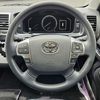 4431　令和6年式　ハイエース　スーパーGL　4WD　2800cc　ディーゼル車　5人乗り　40kmのサムネイル