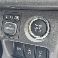 4431　令和6年式　ハイエース　スーパーGL　4WD　2800cc　ディーゼル車　5人乗り　40kmのサムネイル