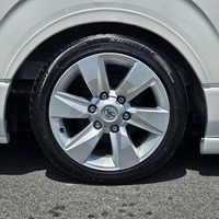 4259　令和5年式　ハイエース　スーパーGL　ダークプライムⅡ　2WD　2000cc　ガソリン車　5人乗り　900kmのサムネイル
