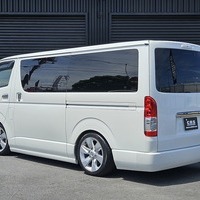 4259　令和5年式　ハイエース　スーパーGL　ダークプライムⅡ　2WD　2000cc　ガソリン車　5人乗り　900kmのサムネイル