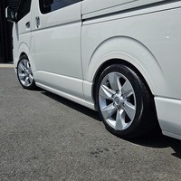 4259　令和5年式　ハイエース　スーパーGL　ダークプライムⅡ　2WD　2000cc　ガソリン車　5人乗り　900kmのサムネイル