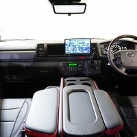 4436 令和6年式 ハイエースバン スーパーGL 2WD 2,800cc (ディーゼル車) 5人乗 5kmのサムネイル