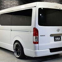 4436 令和6年式 ハイエースバン スーパーGL 2WD 2,800cc (ディーゼル車) 5人乗 5kmのサムネイル