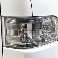 3890 ビーチクルーザー 8ナンバー登録 ハイエース スーパーGL ダークプライムⅡ2WD 2,000CC ガソリン車 5人乗りのサムネイル