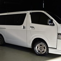 4551. 令和4年式 ハイエース スーパーＧＬ ダークプライムⅡ 4ＷＤ 2,800㏄ディーゼル車 走行4.8万㎞ 検査R7/2のサムネイル