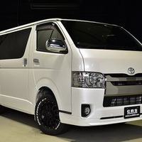 4424.令和2年式 ハイエース スーパーGL ダークプライムⅡ 2WD 2,800㏄ ディーゼル車 走行4千㎞ 検査1年付のサムネイル