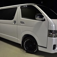 4424.令和2年式 ハイエース スーパーGL ダークプライムⅡ 2WD 2,800㏄ ディーゼル車 走行4千㎞ 検査1年付のサムネイル