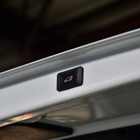 4551. 令和4年式 ハイエース スーパーＧＬ ダークプライムⅡ 4ＷＤ 2,800㏄ディーゼル車 走行4.8万㎞ 検査R7/2のサムネイル