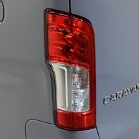 4220 キャラバン GRANDプレミアム GX 2WD 2,000cc (ガソリン車) 5人乗車のサムネイル