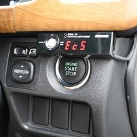 3395 平成27年式 ハイエース スーパーGL 2WD 2,000cc (ガソリン車) 5人乗車 8.6万kmのサムネイル