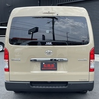 4087　令和6年式　ハイエース　スーパーGL　2WD　2700cc　ガソリン車　5人乗り　10kmのサムネイル